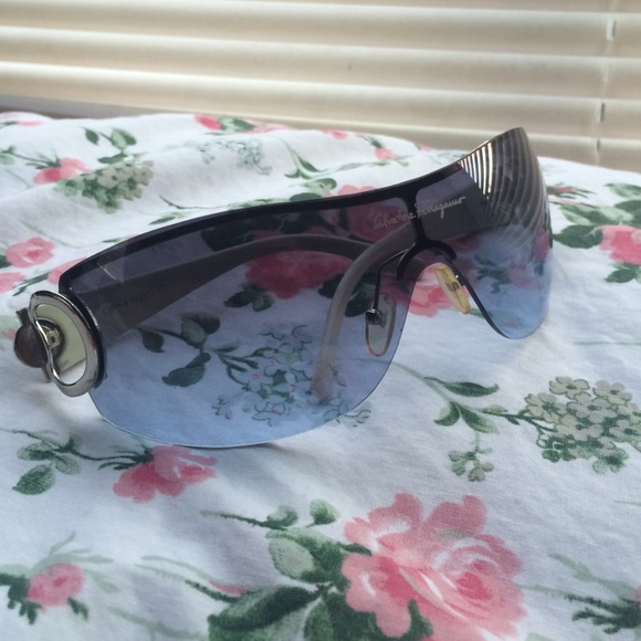 Beautiful blue sunglasses