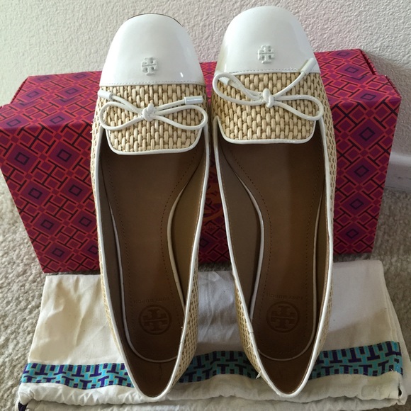 ❤️SOLD❤️Tory Burch Flat Shoes - Picture 3 of 4