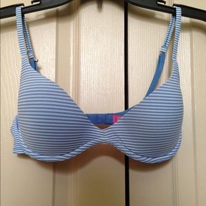 PINK Victoria's Secret Bra