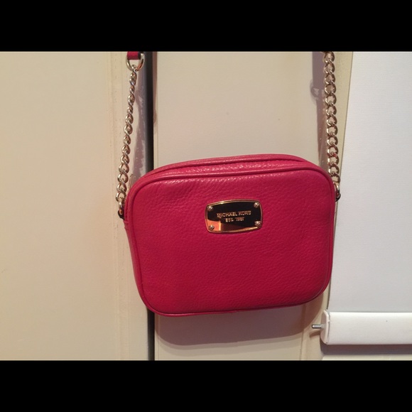 Micheal Kors Red Cross body bag