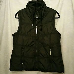 Black puffy vest