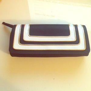 MAC - Cosmetic Pouch