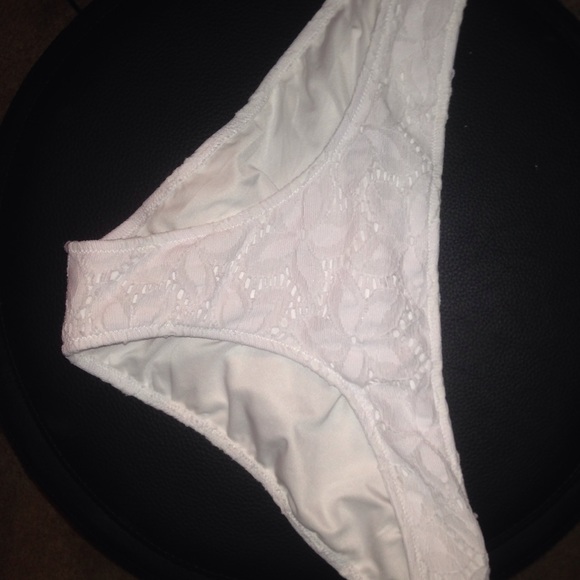 VS cheeky bikini bottoms