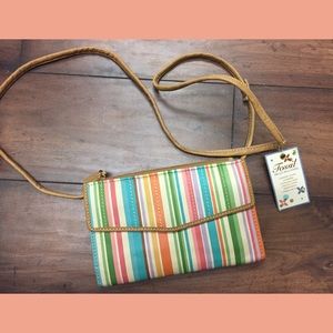 ✨BNWT Adorable Fossile Wallet With Strap Purse✨
