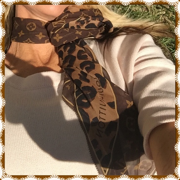 ๐SOLD๐ - Picture 2 of 4