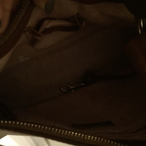 Brown and white shoulder bag - Picture 3 of 4