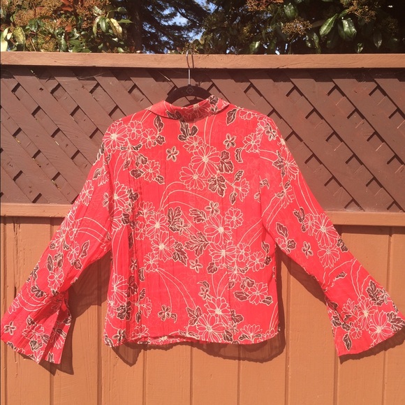 Fun sheer red/black/white flower top. - Picture 3 of 4