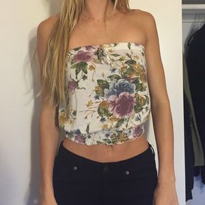 Strapless super cute top