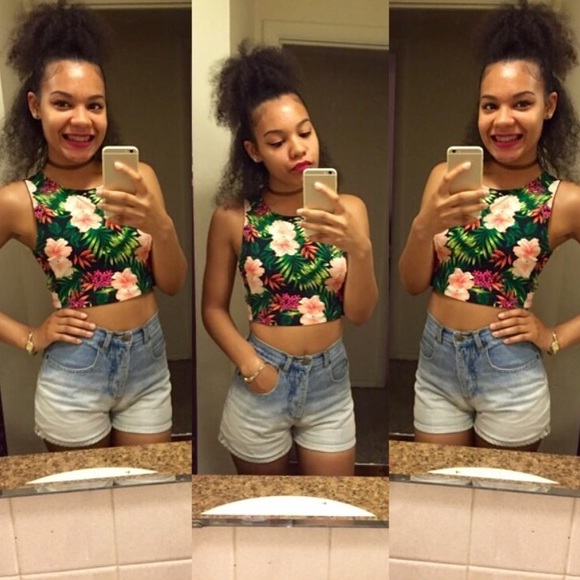 Denim - Two-toned Denim High Waisted Shorts 😻