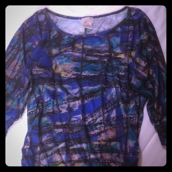 🎉FLASH SALE 🎉 NWOT Super cute dollman top 🎀