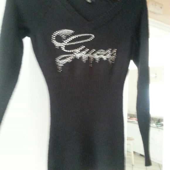 Guess sweater