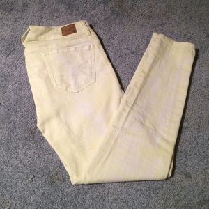 American Eagle Stretch Jegging size 2 Yellow