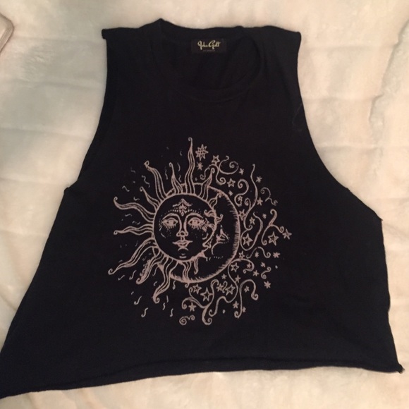 Brandy Melville top