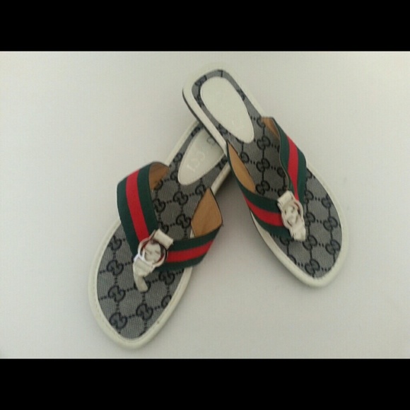 Gucci Shoes - Gucci flip flops