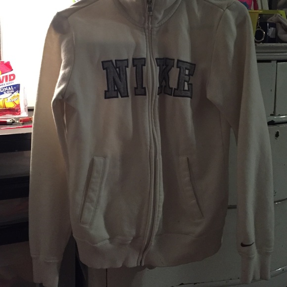 White nike jacket - Picture 1 of 3