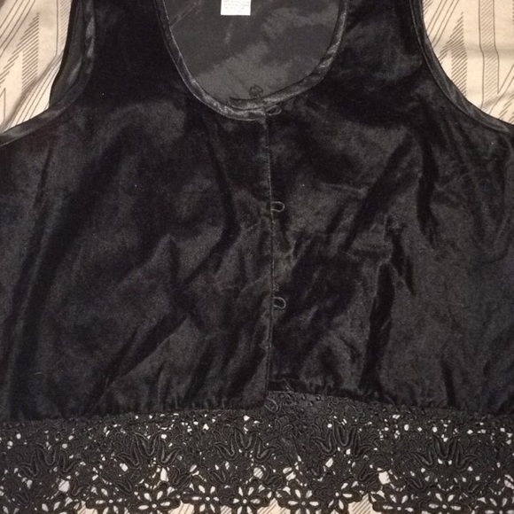 It's a suede vest / tank top