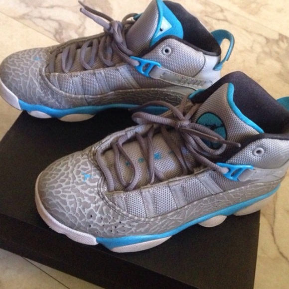 6 Rings - Picture 1 of 3