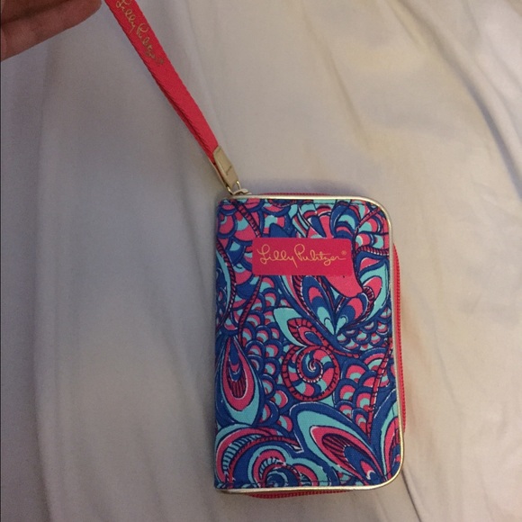 Lilly pulitzer wristlet