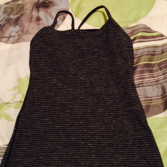 Lulu workout top with built in bra