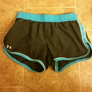 Under armour shorts semi fitted small