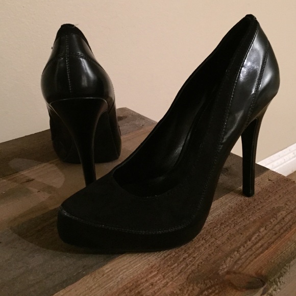 BCBGeneration Black High Heel Pumps.