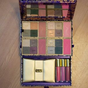 Tarte high performance naturals gift set