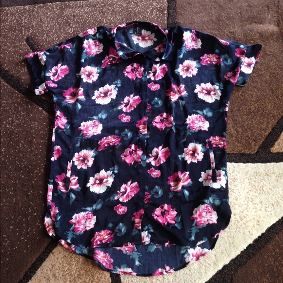 Forever 21 'vintage floral' button up dress