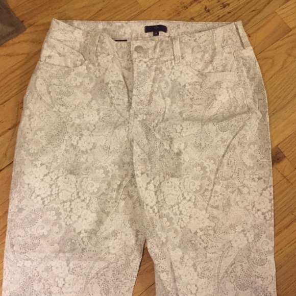 Pattern white jeans - Picture 2 of 3