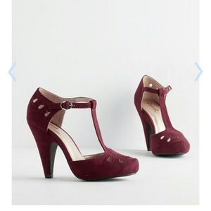 NW0T Modcloth Burgundy/red Oxford heels