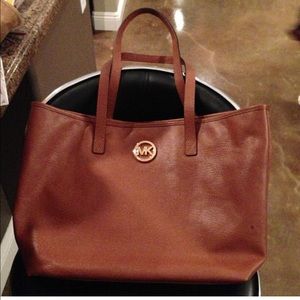 Michael Kors leather tote New without tags