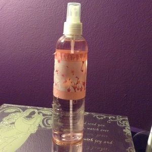 FREE W/ PURCHASE: Cherry Blossom Body Spray