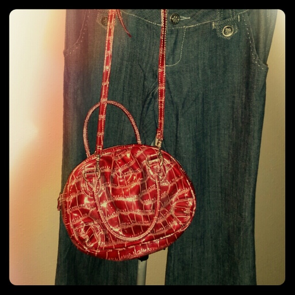 Red Crocodile Look Purse