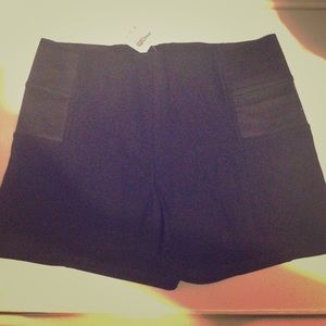 highwaisted stretch shorts