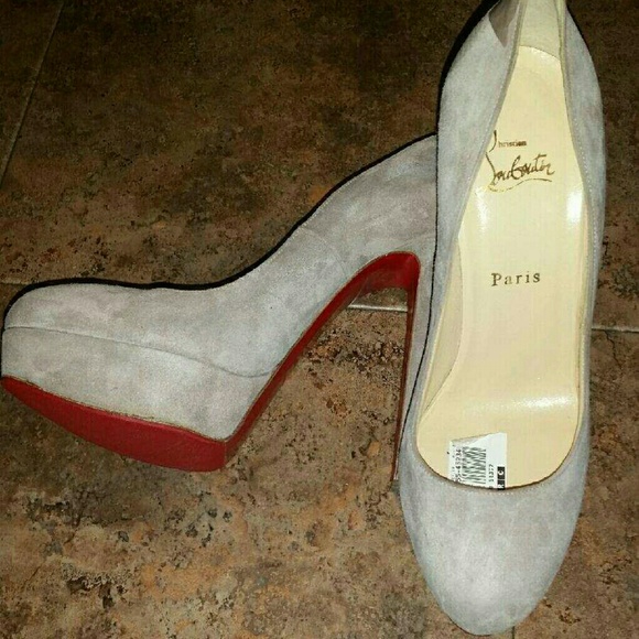 Christian Louboutin Pumps