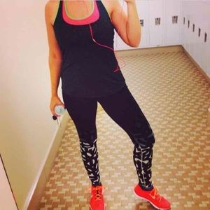 ike drifit leggings with ombre Nike design