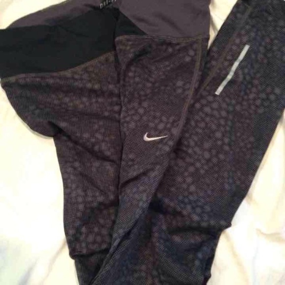 NWOT Nike Running Tights