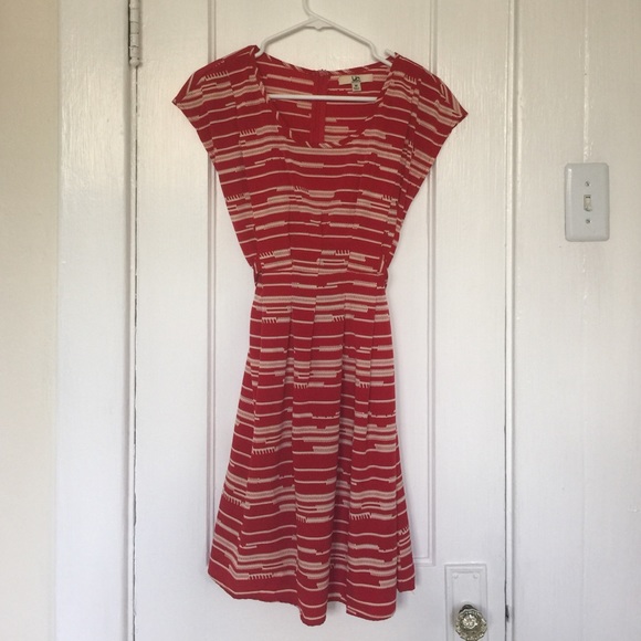 red print tie waist dress - medium