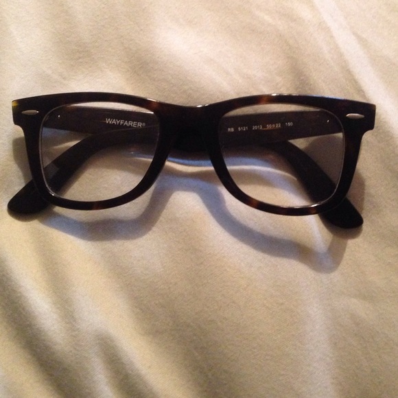 AUTHENTIC Ray Ban eyeglasses..WILL TAKE BEST OFFER