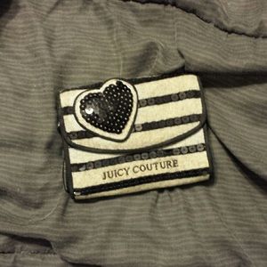 Small juicy couture wallet