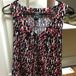 Ann Taylor tank top, size Small. EUC!