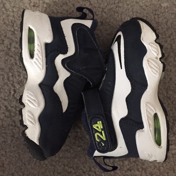Nike shoes toddler 7c