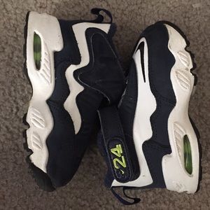Nike shoes toddler 7c