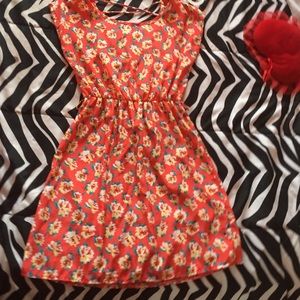 Short sleeve summer floral dress body central