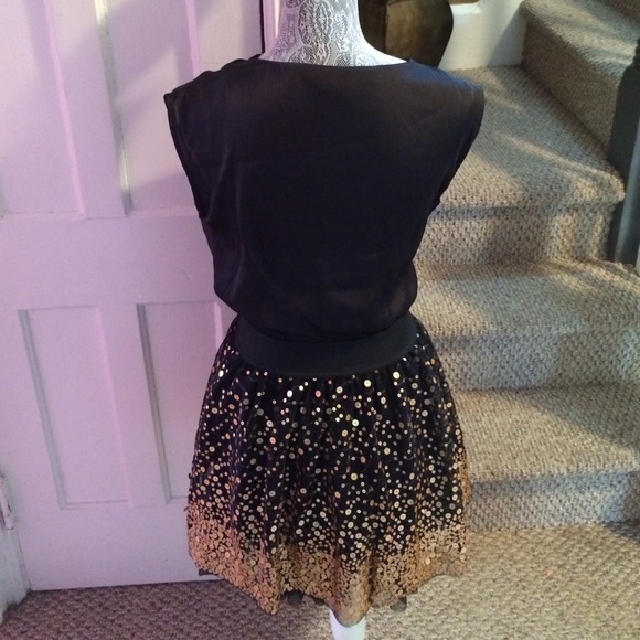 SALE Urban Hearts ♥️ Juniors Dress Cap Sleeve Neck - Picture 5 of 7