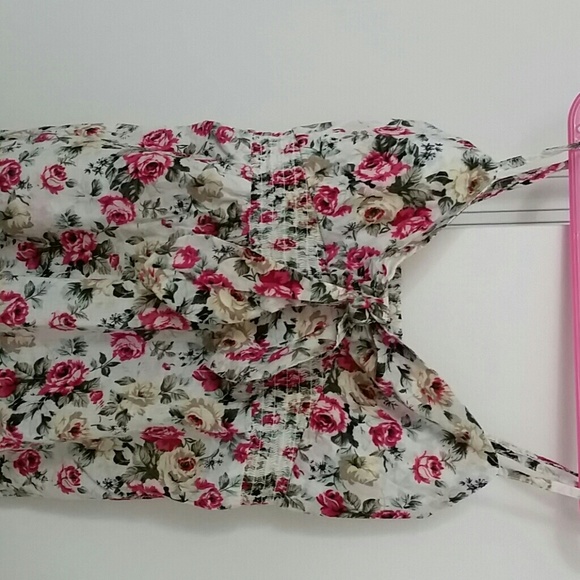 FLORAL TOP - Picture 2 of 2