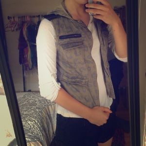 Hooded Vest