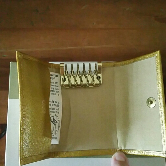 Vintage Princess Gardner Ostrich look 3 pc set - Picture 2 of 3