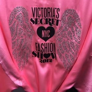 RARE 2012 Victorias Secret Fashion Show Kimono