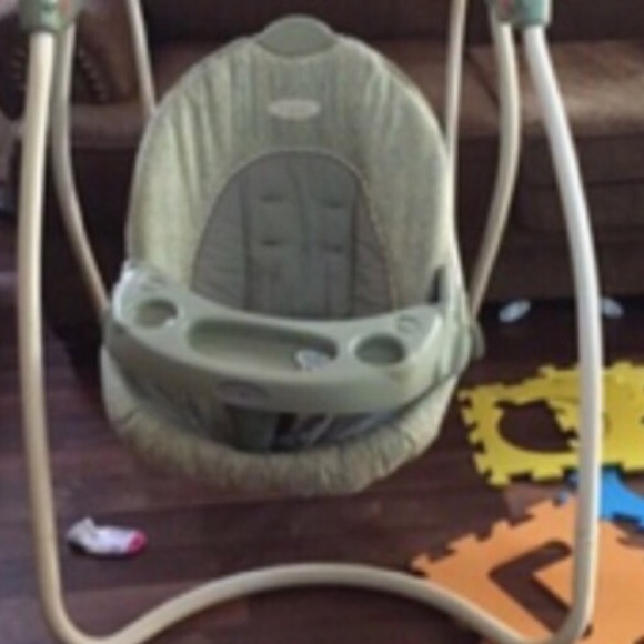 Baby swing
