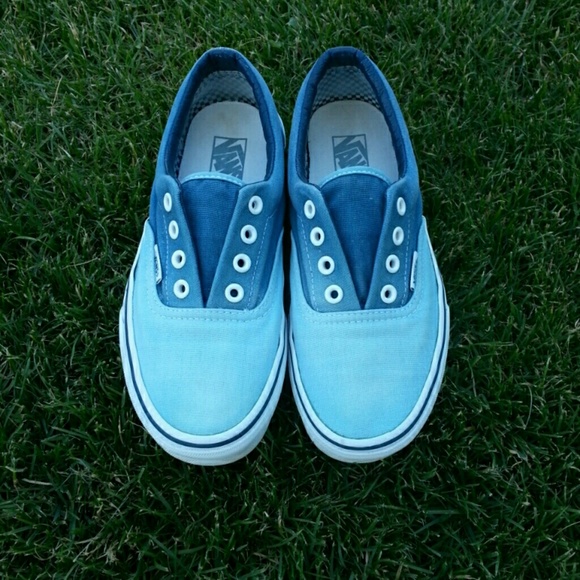 BLUE SLIP ON VANS.